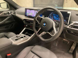 ☆センターパネルを運転席側に僅かに傾けたBMW独特のインパネ☆【駆け抜ける歓び】はここからもスタートしております☆