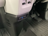 ビルトインタイプの【ETC】で見た目もスッキリ。高速道路の利用にとても便利です。