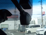 ドライブレコーダー装着です。