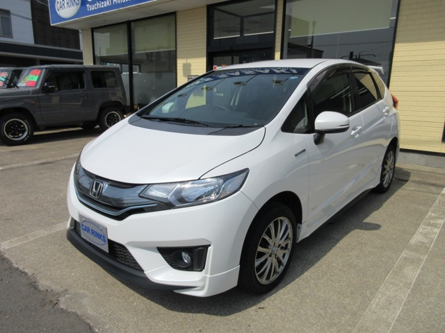 フィット 1.5 ハイブリッド Sパッケージ 4WD