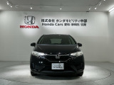 当社の車両には『安心して車選びをしていただくために』お支払い総額を表示しております。税金、自賠責保険料、登録費用、リサイクル料金が含まれており、県内登録及び届出で店頭納車の場合になります。