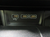 便利な充電用USBジャックも付いています☆周辺機器の充電にご利用頂けます☆