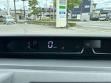 法定速度を遵守するにあたり、頻繁によく見る箇所になります。見やすいか、分かりやすいかが安全運転につながりますね。