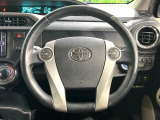 インテリアに合わせたデザインのステアリングは、運転される方のことも考え、運転しやすい形状、大きさです。是非一度、実際に触ってお確かめください。