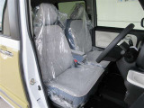 見通しのよいすっきりとした視界で、誰でも運転しやすいです