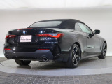 BMWのお車は、走行の安定性とコーナリングの良さを追求し、思い通りにハンドルの操作可能です。試乗車もご用意しておりますので、ぜひ&ldquo;駆け抜ける歓びをご体感ください!