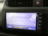 バックガイドモニターで、後方を確認しながら安心して駐車することができます。運転初心者も熟練者も必須の機能ですよ!