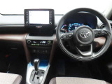 ぜひ展示車の運転席に座ってみてください。
