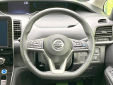 【純正革巻きステアリング】上質な革を使用することで、手にしっかり馴染みとても運転しやすいハンドルです♪