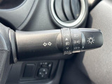 【 オートライト 】オートライトなのでライトの点け忘れを気にすることなく運転が出来ます♪//