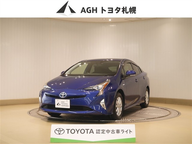 プリウス 1.8 S E-Four 4WD 