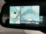 全方位モニターがついています! 車の周囲を360&deg;安全確認できるので、普段の駐車はもちろんの事、縦列駐車や幅寄せの際にも活躍してくれますよ。