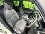 ドライバーによって運転しやすいポジションは異なり、あの車はどうなのか不安なこともありますよね。気になるお車は店頭で乗り込んでご確認いただけます♪