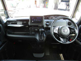 N-BOXカスタム L ターボ 4WD 
