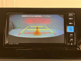 いまや必須装備「ナビゲーション」搭載!知らない場所にスイスイッとドライブ。もう、これなしではハンドルを握れませんね!でも運転中の操作は危険ですのでご注意ですね☆