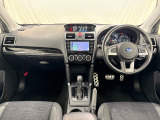 いつでも気持ちよく運転できて、使い勝手のいい収納や体をケアするシート、細部にまでこだわったインテリア♪