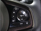◆アダプティブクルーズコントロール◆予め設定した車速内でクルマが自動的に加減速。前走車との適切な車間距離を維持しながら追従走行します。【LKAS】車線維持支援システムでステアリング操作を支援。