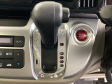 シンプルでとても使いやすいインパネシフトです。