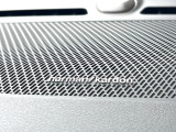 【harman kardon】ハーマンカードンのHi-Fiスペシャリストと共に、モデル別に開発・設計された専用チューニングが臨場感溢れる音響空間を実現しています。