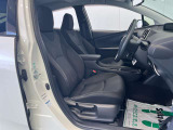 車を運転する際には運転席の存在は欠かせません。しっかりとチェックしたいポイントですね。