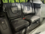 3列目シートはもちろん状態良好☆大人でもゆったりと座って頂けますので、大人数でのお出かけもラクラクです♪ご家族で、気の知れた仲間で、ドライブに行くのが楽しみですね♪