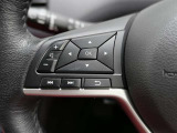 ステアリングスイッチ装備!オーディオ操作もスマートに!
