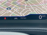 新車拠点のデモカー(試乗車)で使用していた車両です。弊社整備工場にて点検整備を行ったうえで新車保証を継承いたしますのでご安心ください。