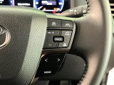 【トヨタセーフティセンス】走行中に前方の車両等を認識し、衝突しそうな時は警報とブレーキで衝突回避と被害軽減をアシスト。より安全にドライブをお楽しみいただけます。
