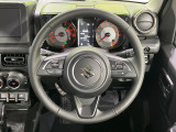 【ステアリングスイッチ】運転中、前方から目線をそらすことなく、オーディオ等の操作が可能な便利機能!安心&快適なドライブを演出してくれます♪