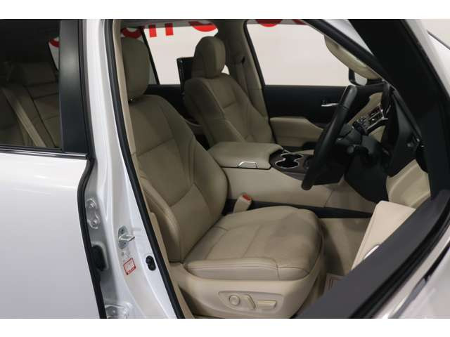 トヨタ ランドクルーザー300 3.5 ZX 4WD の中古車詳細 (9,000km
