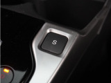 ◆Sモード◆スイッチオンでスポーティな走行を!エンジンのトルク感を活かしたレスポンスの良い走りに。