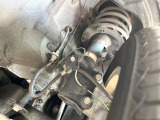 お車を安心してお乗りいただく為には、足回りの定期点検が欠かせません。サービスサポート(有償保証)では無料点検もご提供しており、安心のカーライフをお過ごしいただけるサポート体制が整っています。