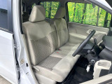 運転席シート廻りは使用感も少なく、良好な状態となっています。丁寧に使われていたことがよくわかりますね。