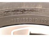 225/50R19    車両装着タイヤサイズです。 タイヤのご相談もトヨタモビリティ石川にお任せください