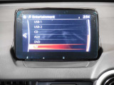 【マツダコネクト】ラジオ・テレビ/Bluetoothオーディオ、その他アプリケーションなどの機能で楽しむことができます。