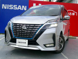 セレナ 1.2 e-POWER ハイウェイスターV 