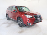SUBARU 認定U-Carは、AIS評価点4点以上、走行距離8万キロ未満、84ヶ月未満の使用月数、修復歴なし、その SUBARU独自の基準を満たした品質の良いU-Carを幅広く取り揃えております