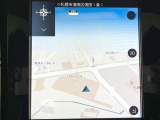 ●純正ナビ:一体感のあるナビは、高級感ある車内を演出してくれます。Bluetooth再生などオーディオ機能も充実しておりますので、運転もより楽しめます♪