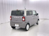 軽自動車は燃費も良くて経済的♪小さなボディで運転しやすい!細い道だってラクラク運転♪
