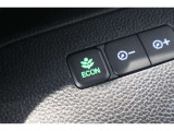 ECONスイッチの効果とあなたの運転で、クルマと力をあわせ「燃費向上=ガソリン代の節約=CO2 削減」のチャレンジをお楽しみください。