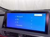 ディスプレイオーディオを装備。スマホとクルマをつなぐことで、これまでのナビに加えて、いろんなサービスが楽しめます。