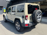 オリジナル4x4ブランドとしての誇りと自信、そして進化の伝統。4x4性能、デザイン、品質。本物とはJeepの全てであり、追い求めるさらなるたかみでもあるのです。