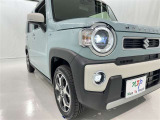 フォグランプ装着車です。暗い夜道の車両前方を明るく照らします