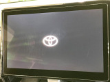 【10.5インチナビ】高級感とインパクトのある大画面ナビを装備。各種オーディオ操作はもちろん、スマホ連携もできる利便性の高いナビです♪