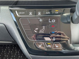 【エアコン】『エアコン装備』の画像になります。暑い夏でも寒い冬でも、車内に快適な空気を届けるので、いつでも快適な車内空間を創り上げます!