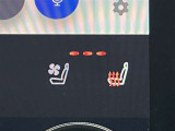 運転席・助手席にはシートヒーターが付いております!寒い冬でも快適にドライブできますね♪(^▽^)