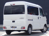 オリックス認定中古車は厳選した上質な車輌のみをお届け致します。全車にプロの職人による徹底した内外装の清掃、磨き上げ処理を施しております。