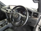 LX 570 ブラック シークエンス 4WD 
