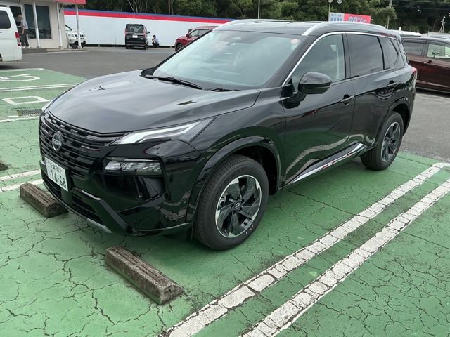 エクストレイル  1.5 G e-4ORCE 4WD