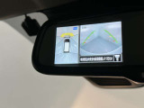 ルームミラーにクリヤーなカメラ映像で後方視界サポート!車両周囲安全確認にも役立つ、アラウンドビューモニター映像 スマート・ルームミラー装備!